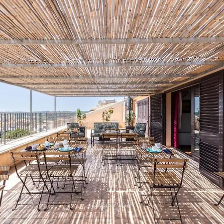 Rosaria Bed & Breakfast 3*