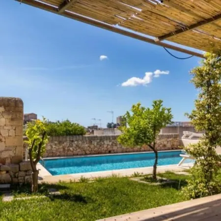 Rosaria Bed & Breakfast Noto