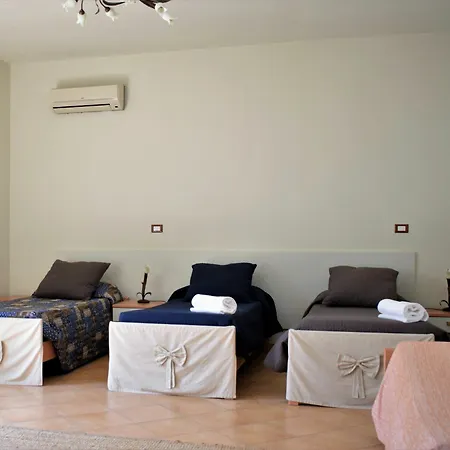 Bed & Breakfast Rosaria 3*