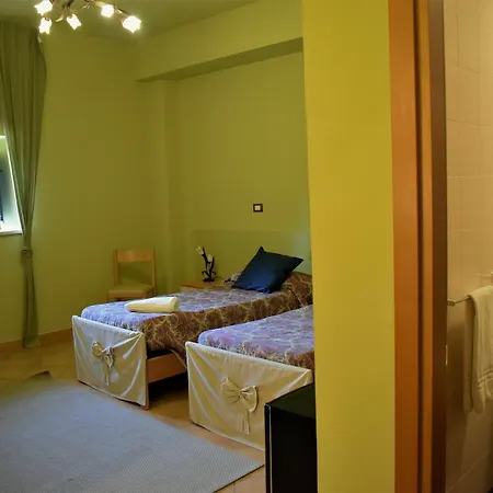 Rosaria 3* Noto